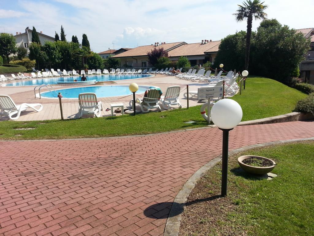 Lago Residence Desenzano del Garda Phòng bức ảnh